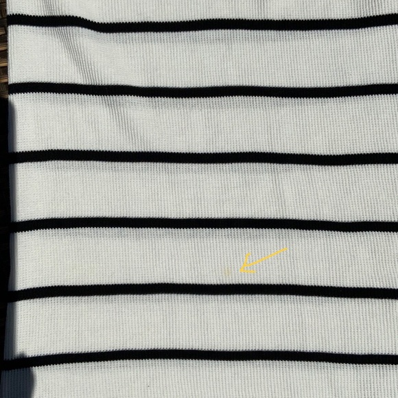 PINK Victoria Secret long sleeved top - Picture 9 of 9